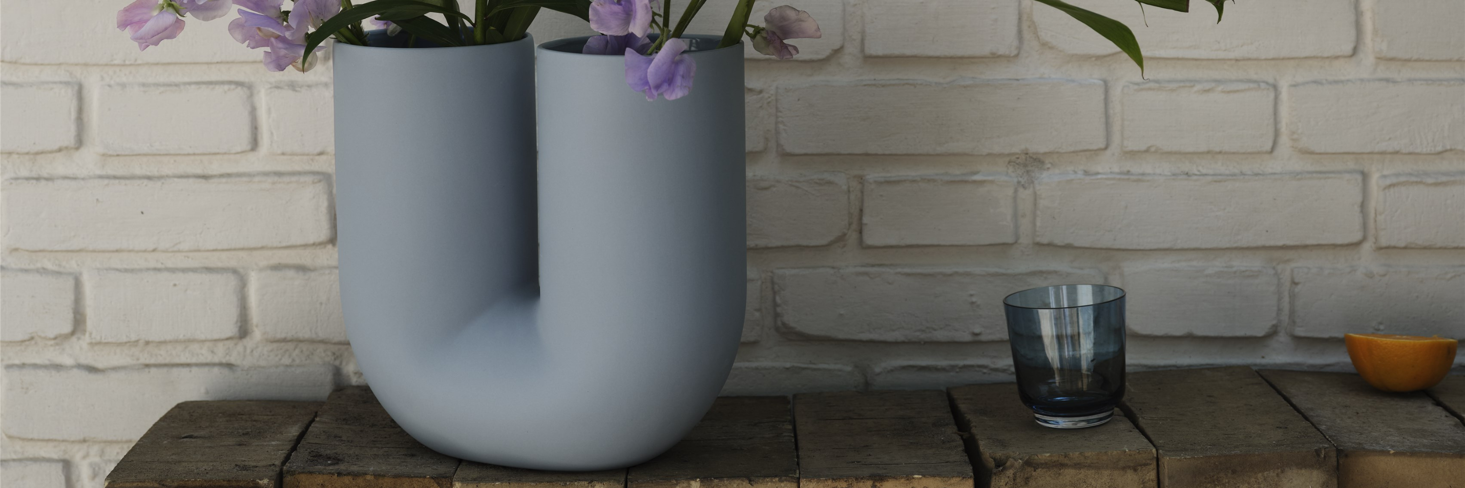 MUUTO Vases
