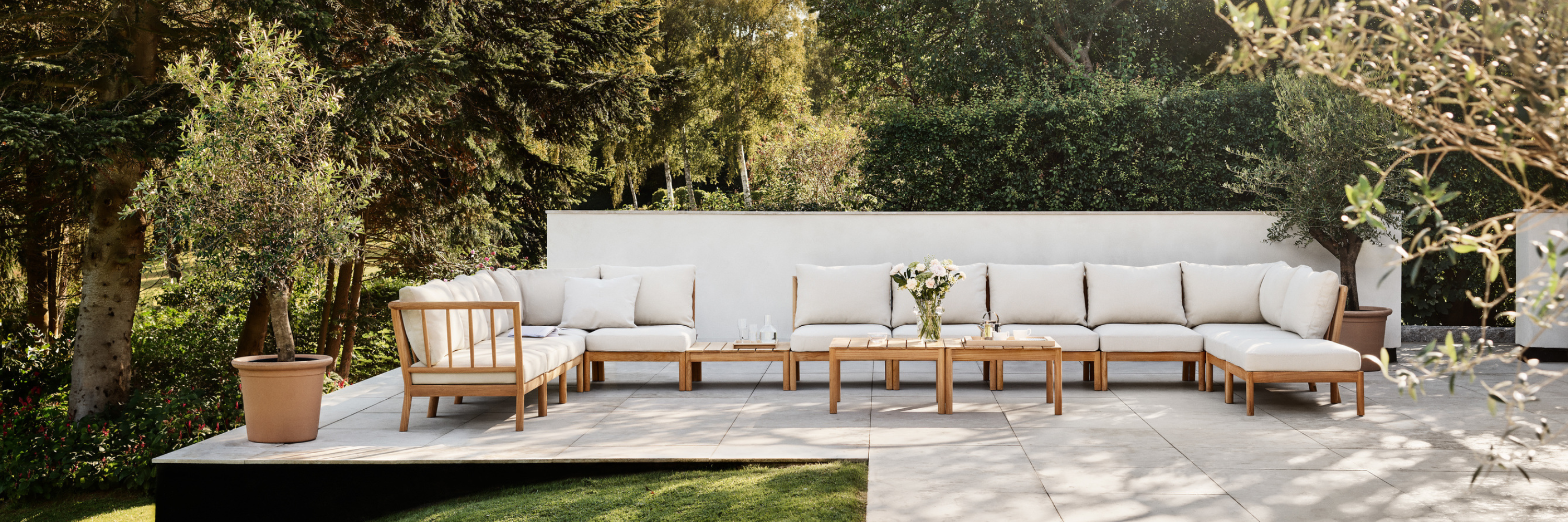 TRADITION BY FRITZ HANSEN