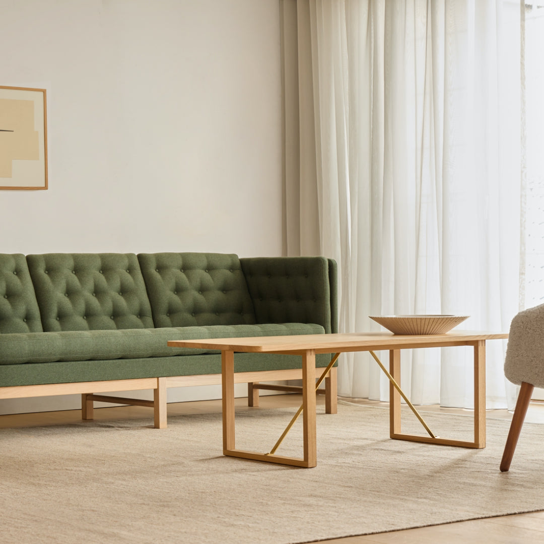 BM67 Coffee Table
