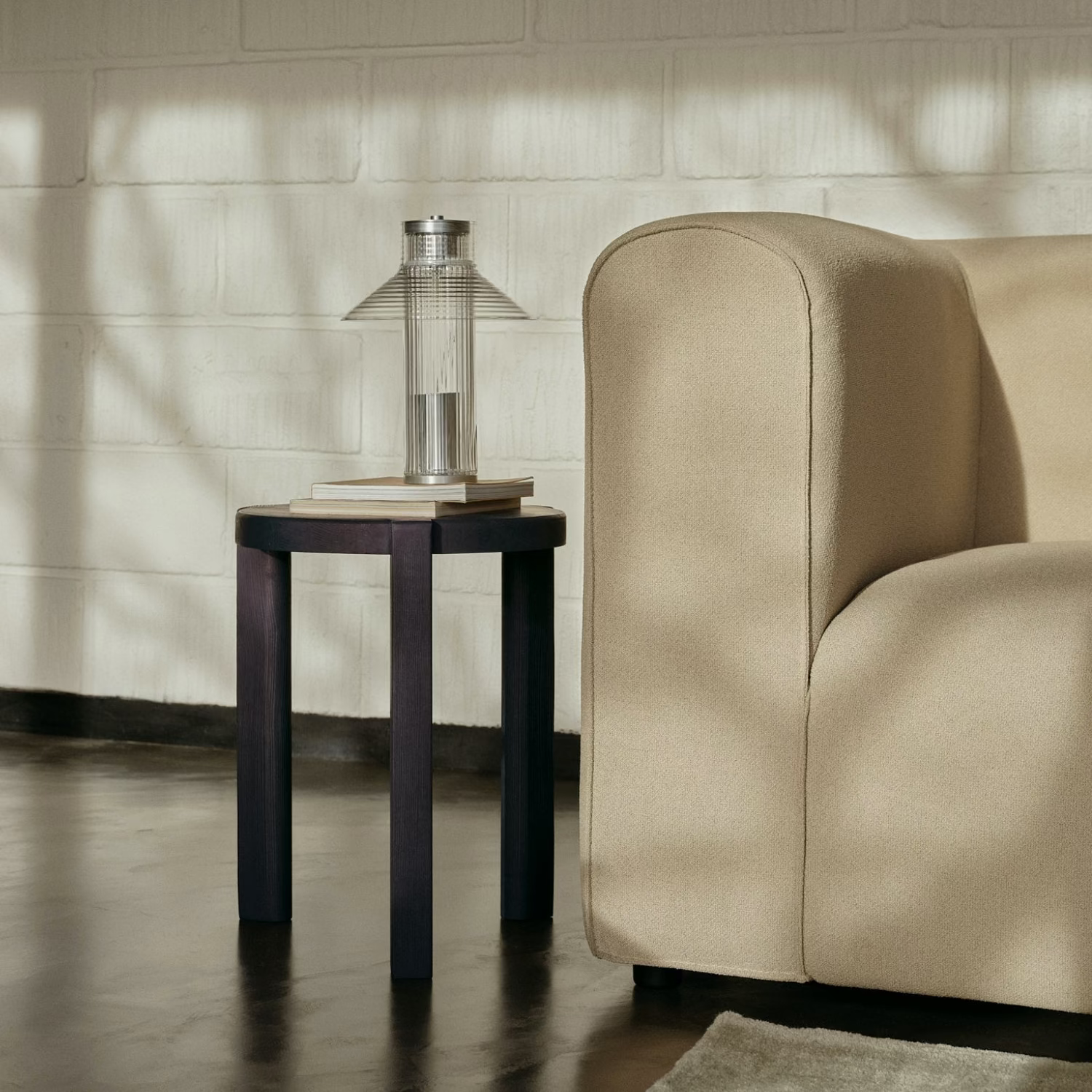 D108 Ragnesminde Side Table - Batten Home