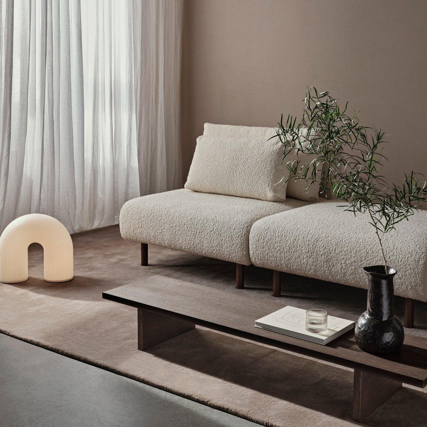 Stille Tufted Rug - 200 x 300