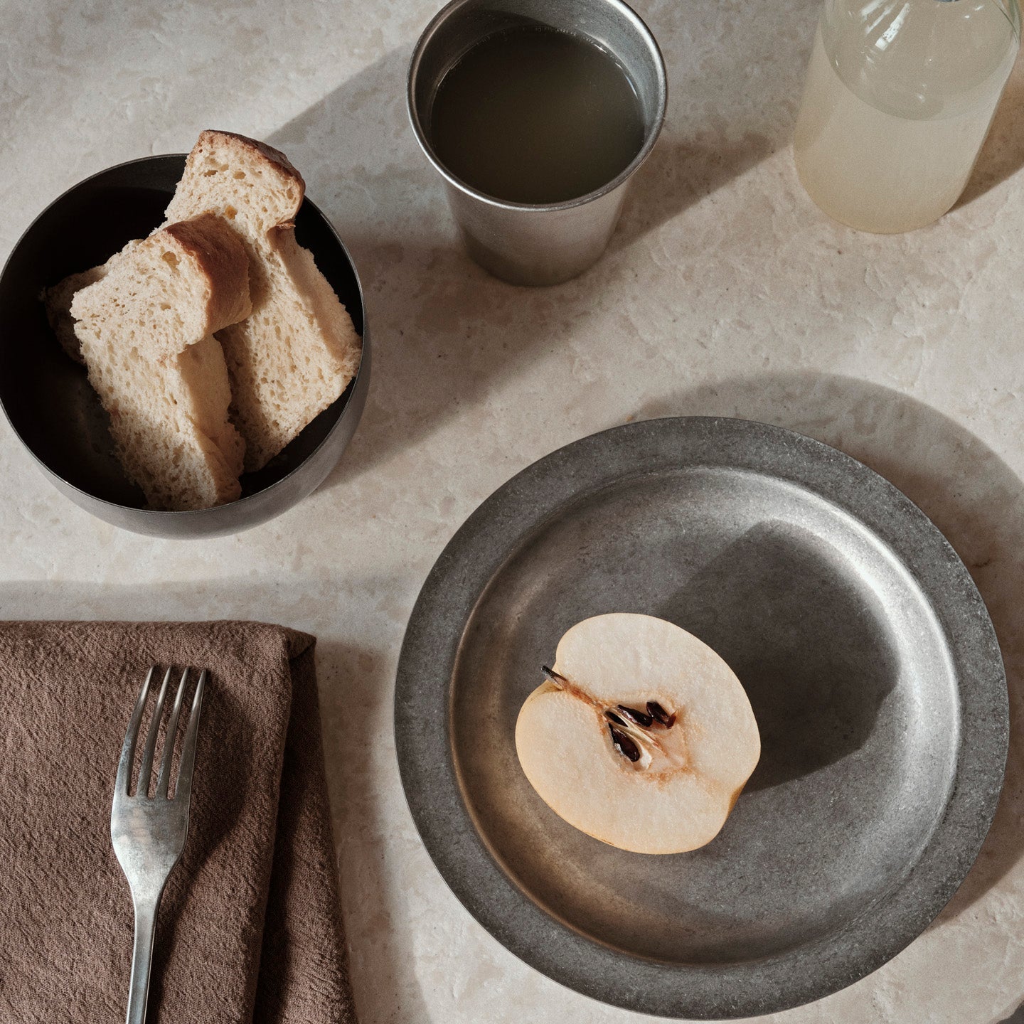 Tumbled Plate - Batten Home