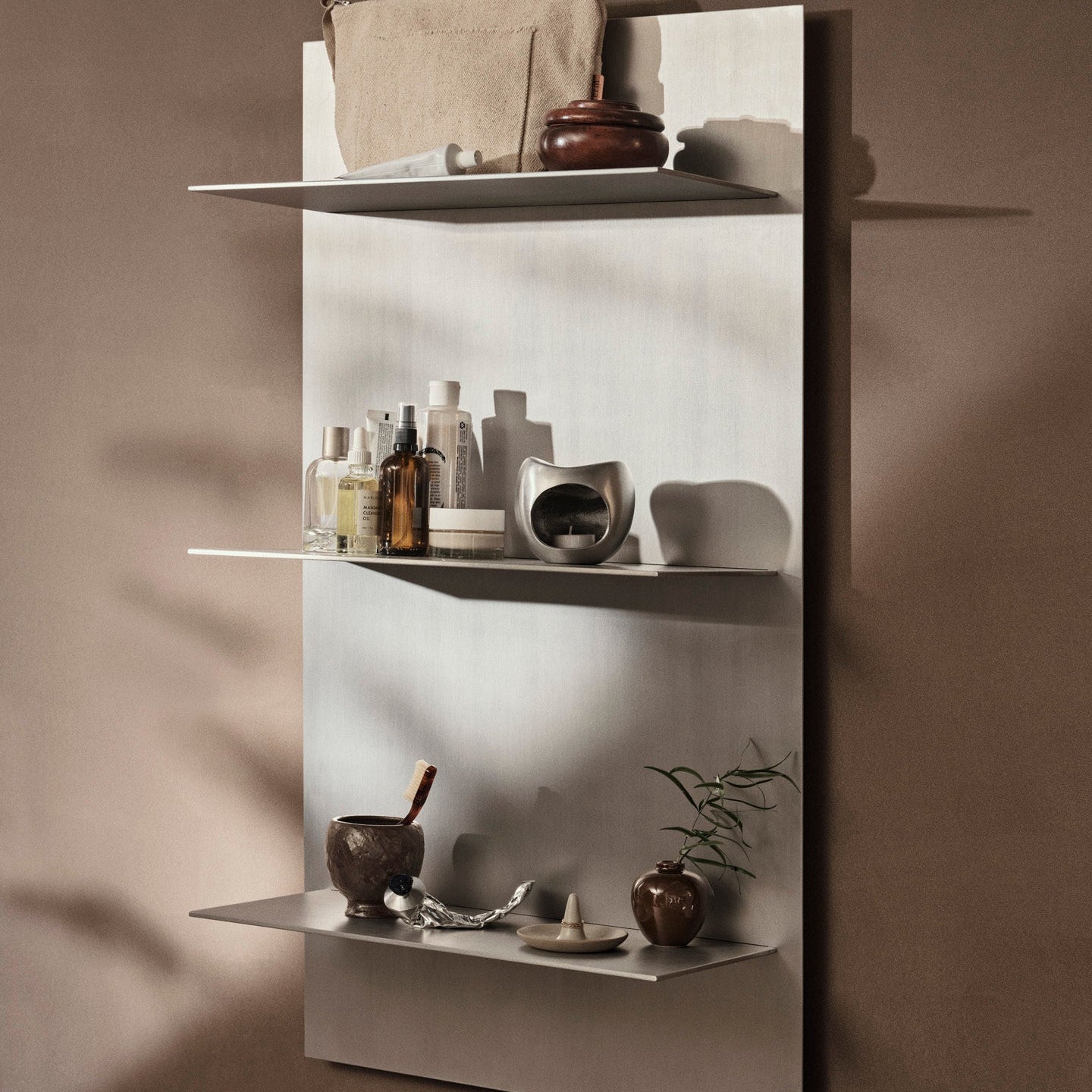 Lager Wall Shelf - Triple