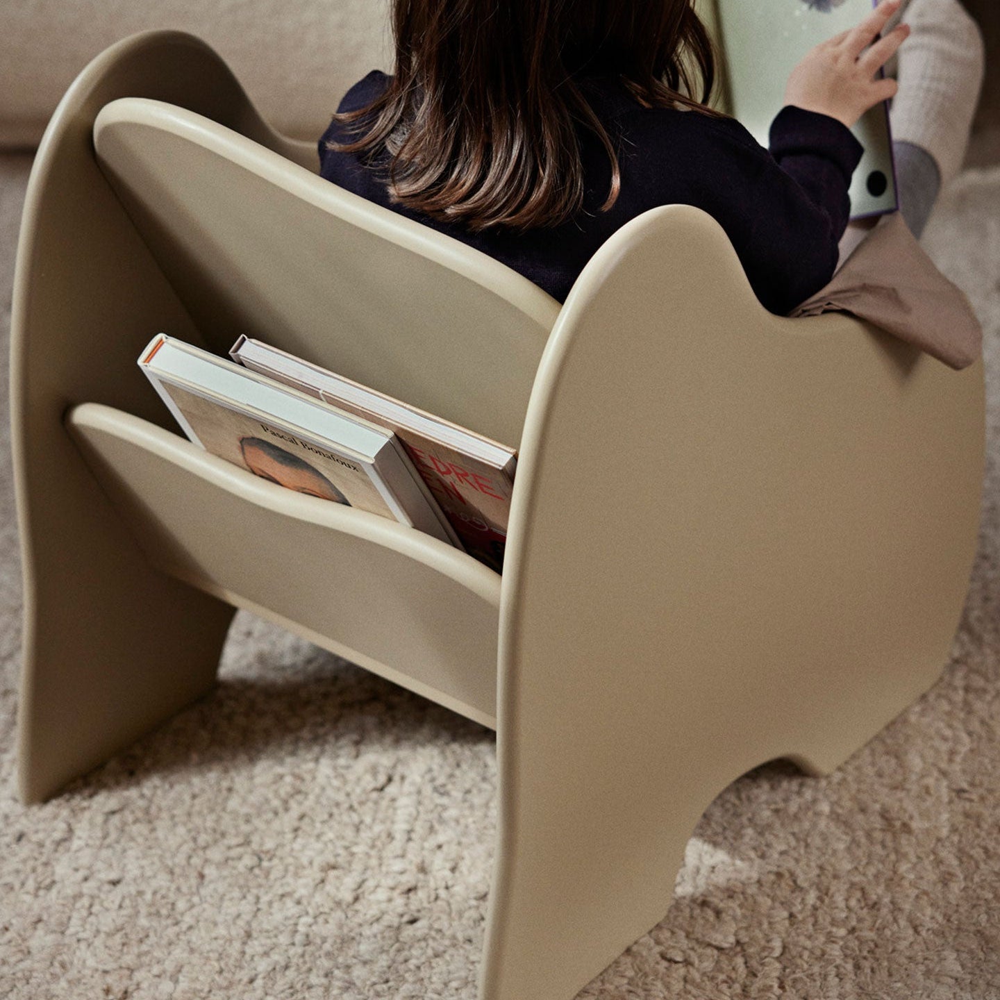Slope Lounge Chair