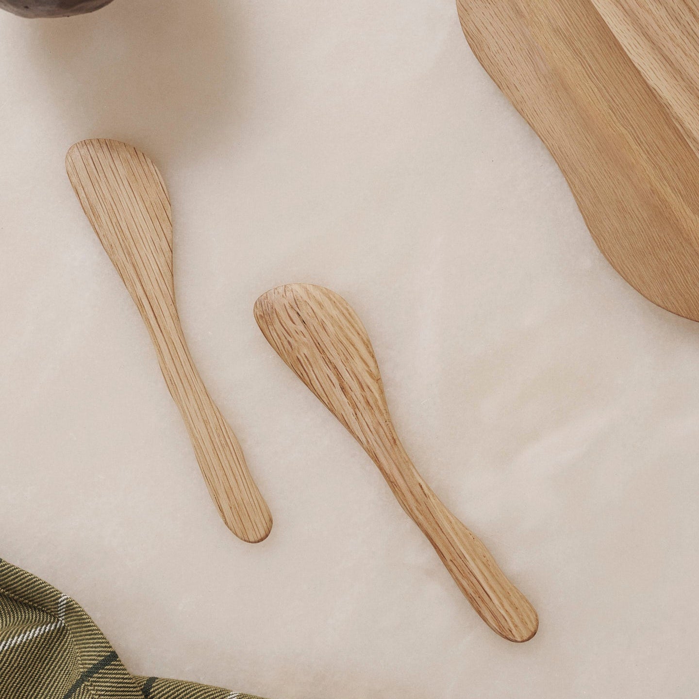 Cairn Butter Knives - Set of 2 - Oak