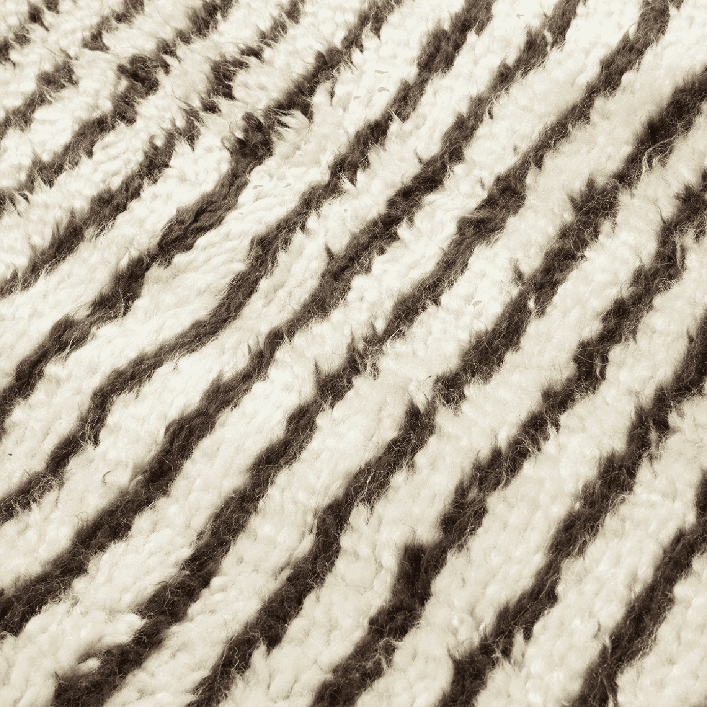 Kami Knotted Rug - 120 x 180