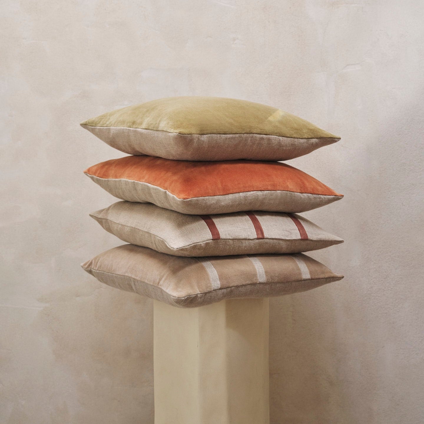 Senti Cushion