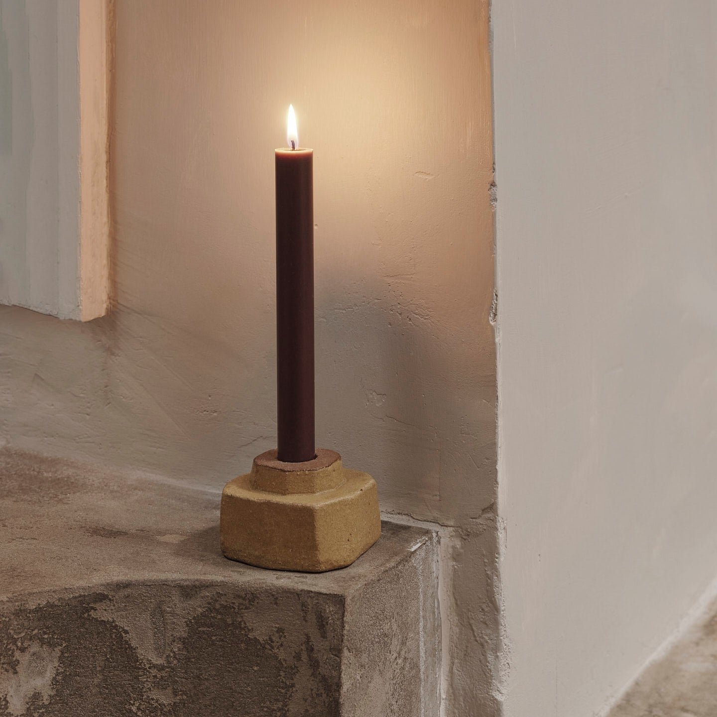 Kurinu Candle Holder