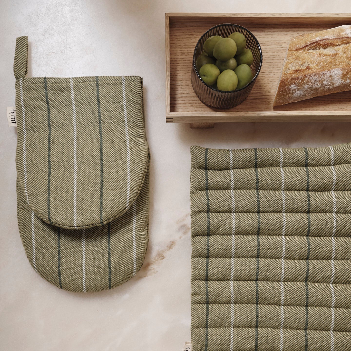 Ito Oven Mitt - Seaweed - Batten Home