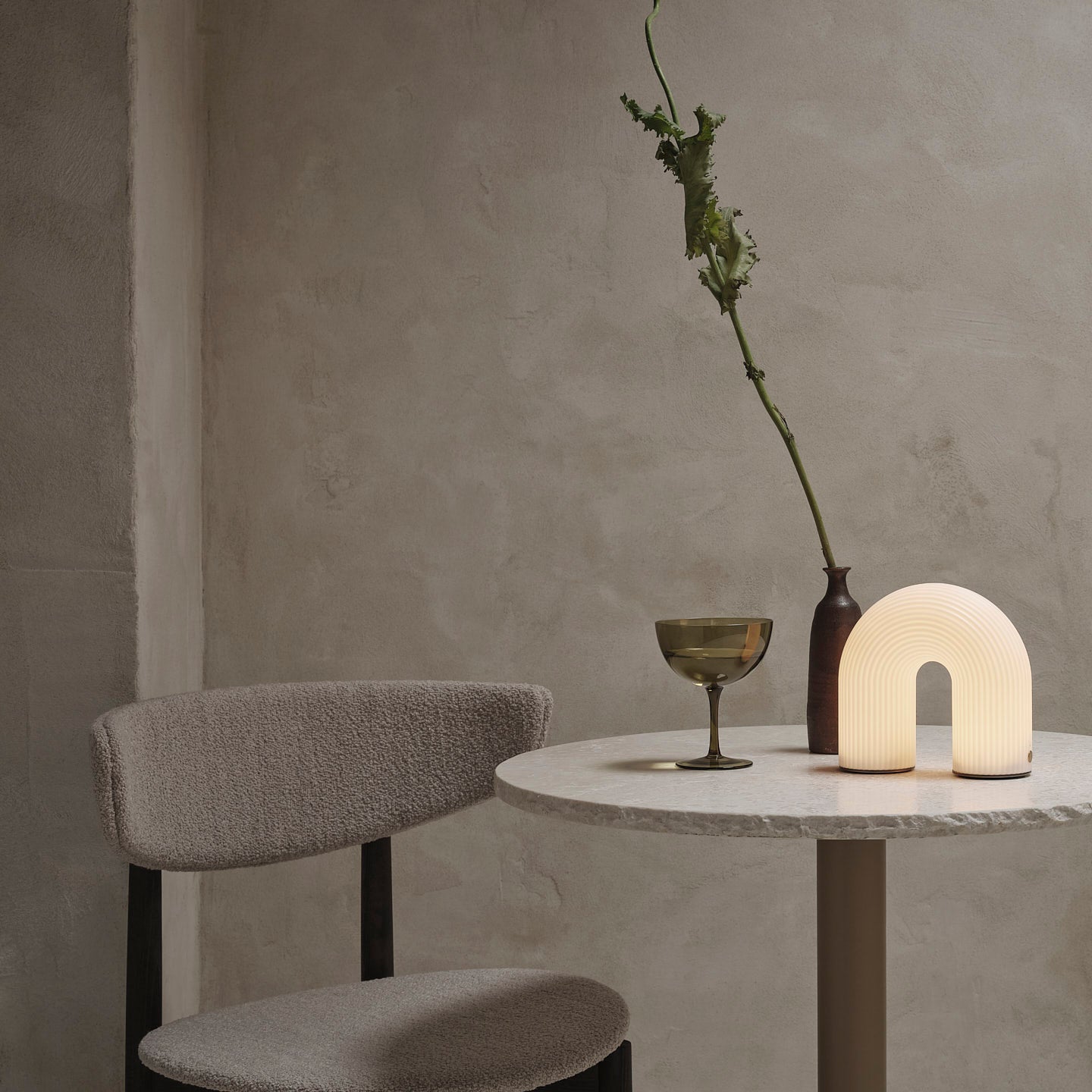 Vuelta Portable Lamp