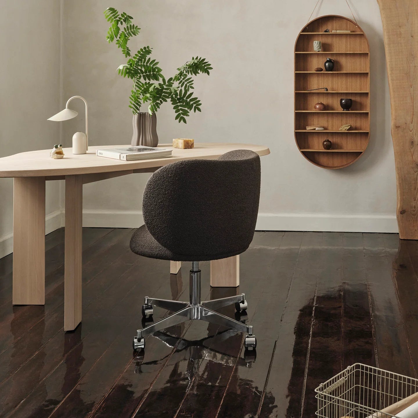 Rico Dining Chair - Castors - Soft Bouclé - Dark Brown