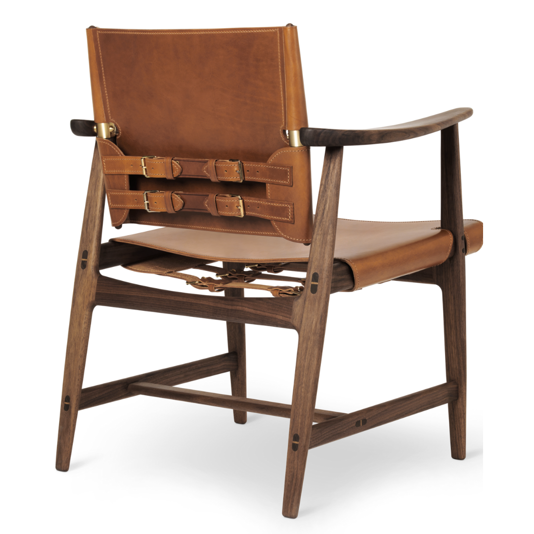 BM1106 Huntsman Chair