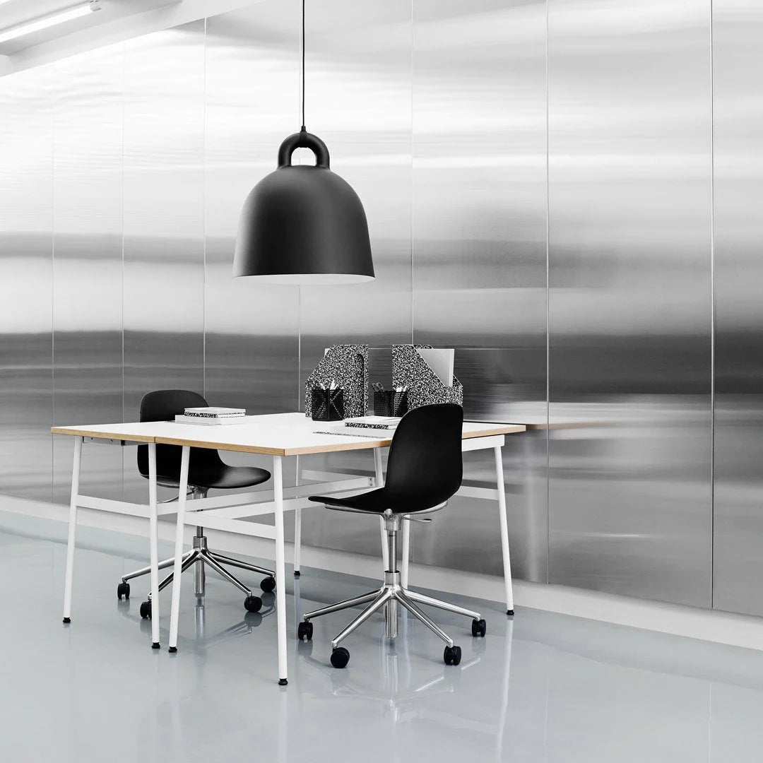 Form Chair - 5W Swivel Base w/ Gaslift