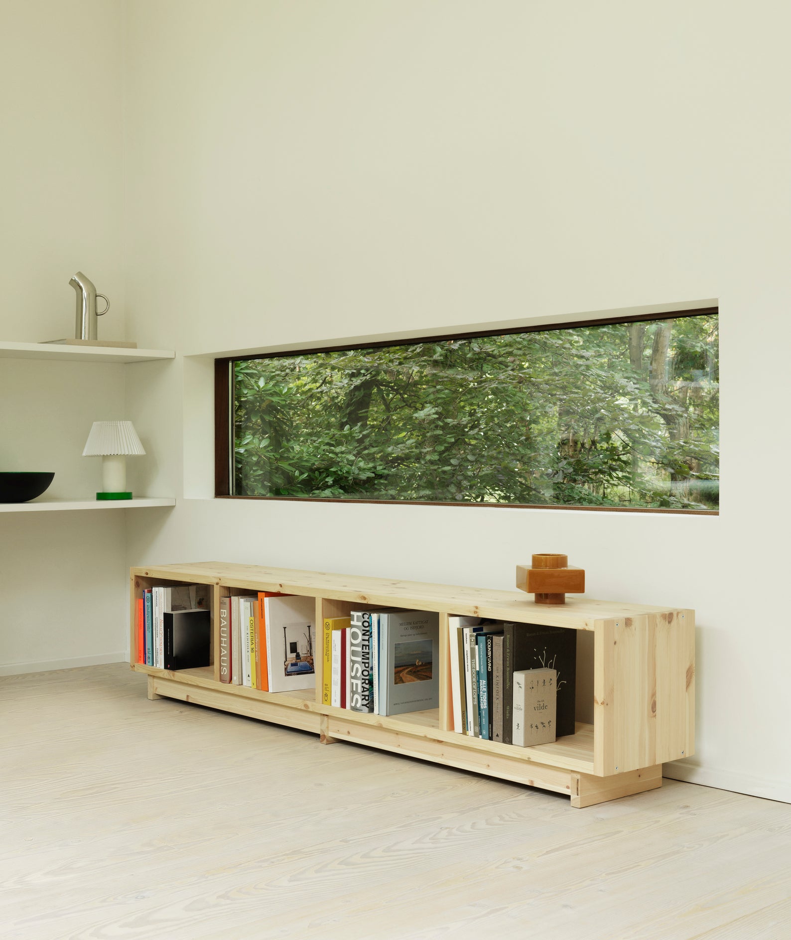 Fyr Bookcase