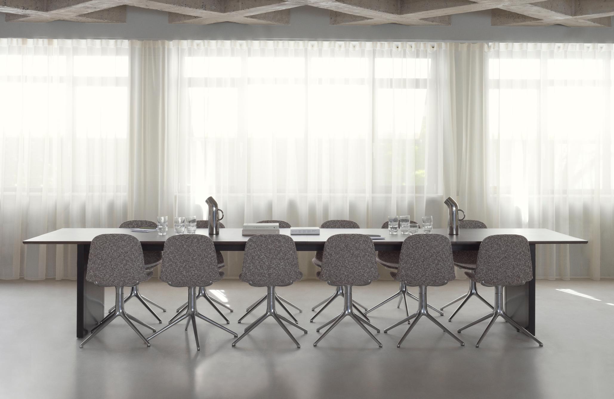 Panel Table 100 x 420