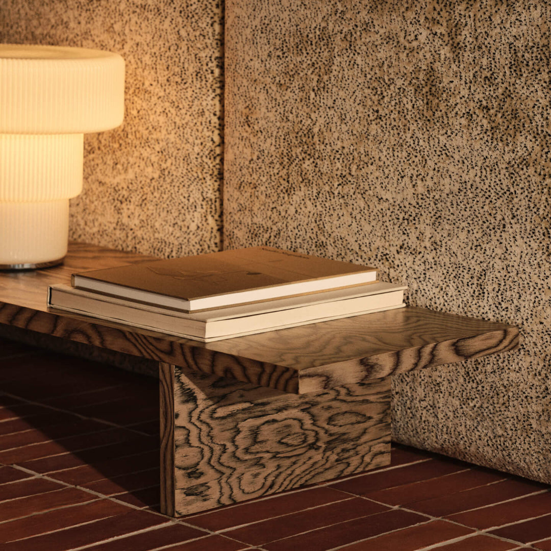Kona Display Table