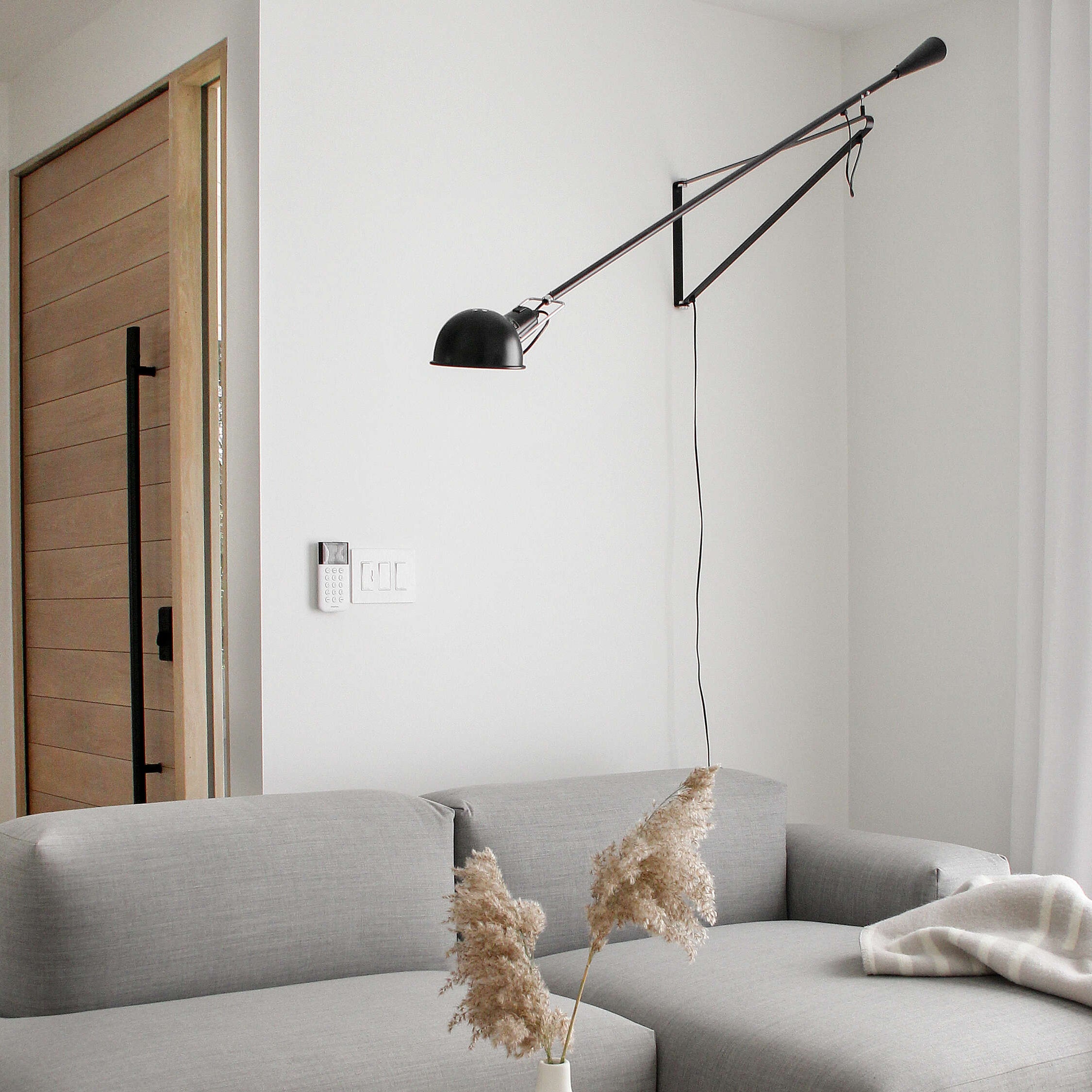 265 Swing Wall Lamp