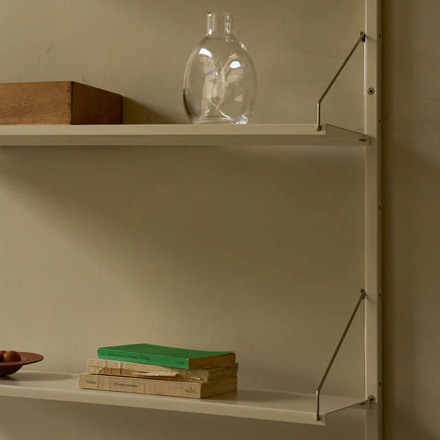 Shelf Library Single Section │ H42.7 │ Warm White Steel