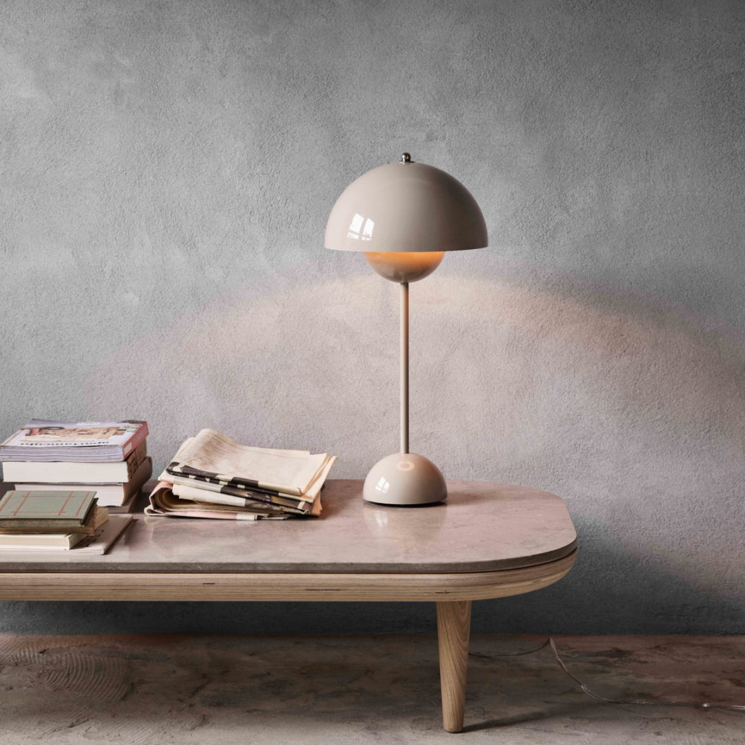 Flowerpot VP3 Table Lamp