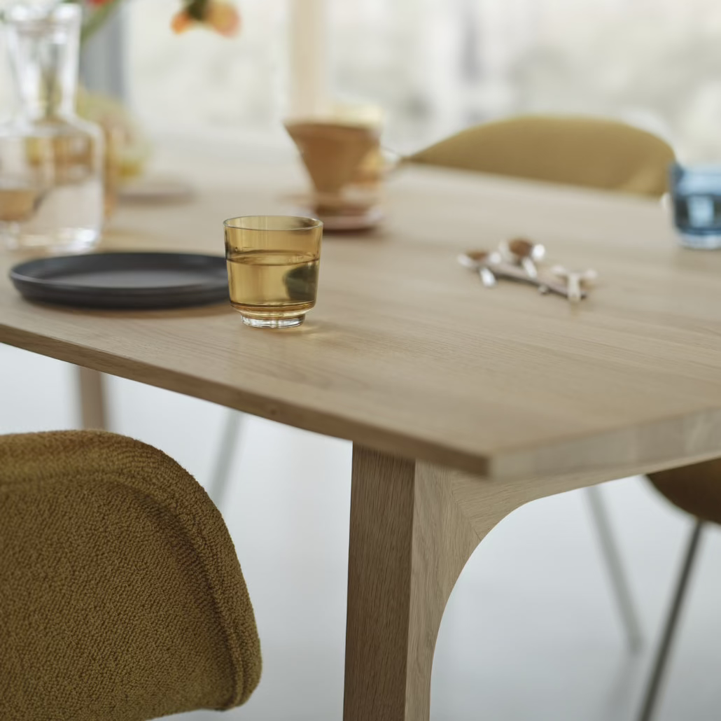 Earnest Extendable Table 205 x 100