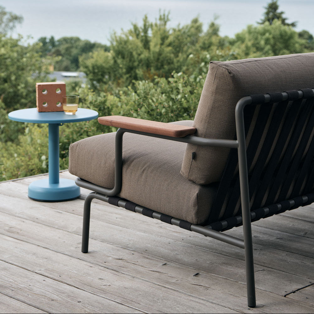 Settle Lounge Chair w/ Armrest