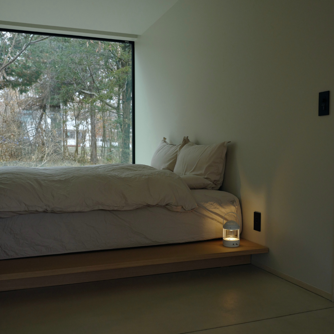 Light Speaker - White