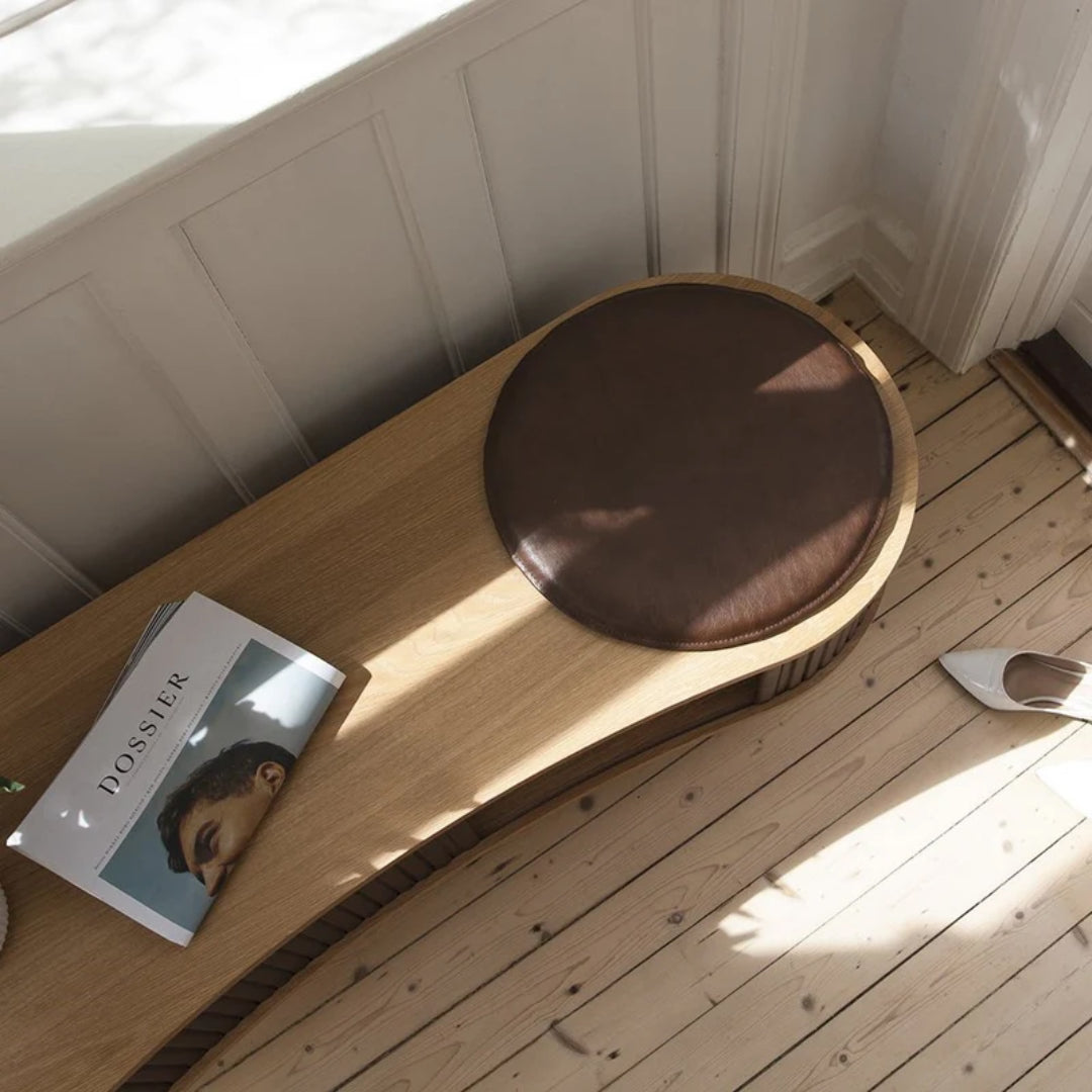 Audacious TV Bench