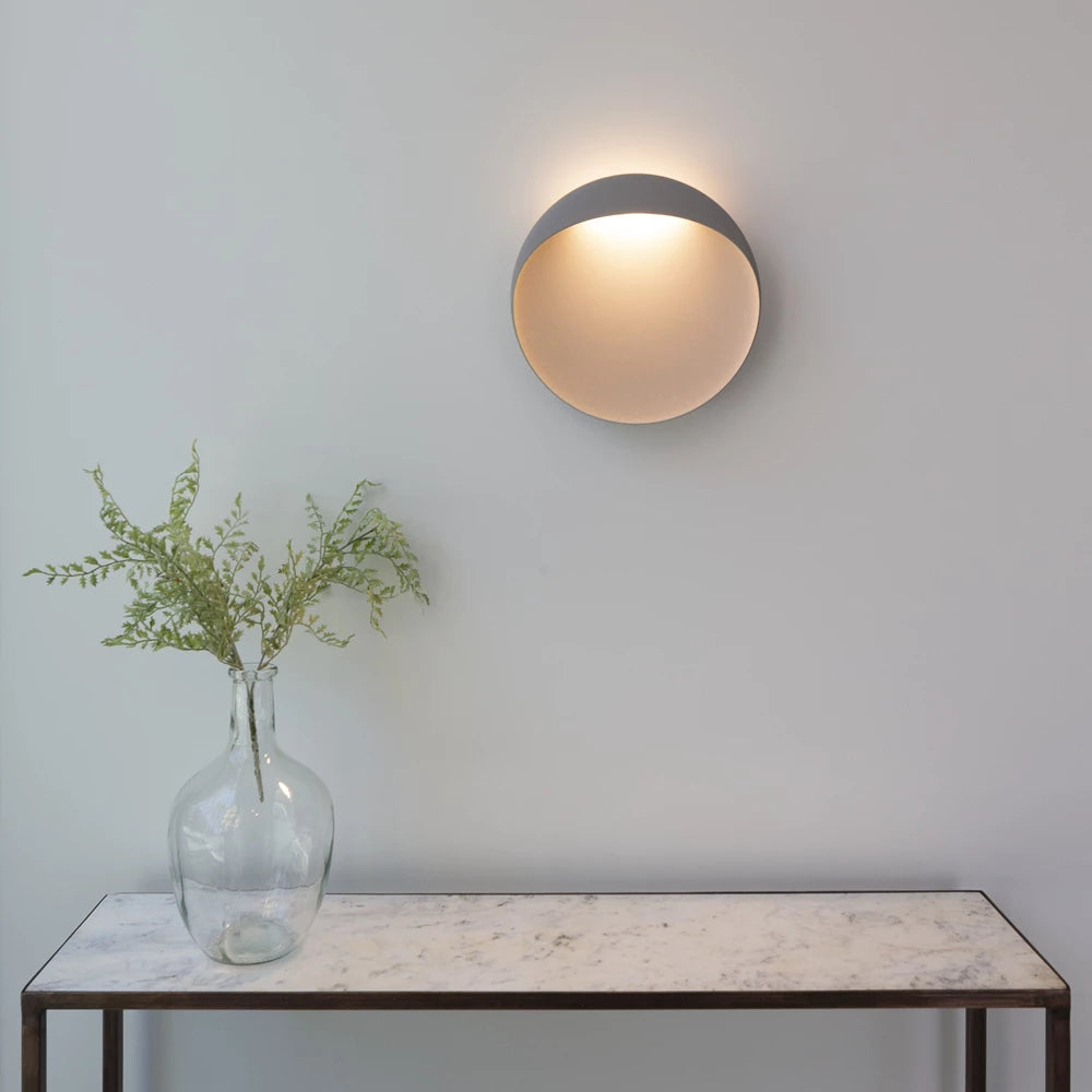 Flindt LED Outdoor Wall Lamp