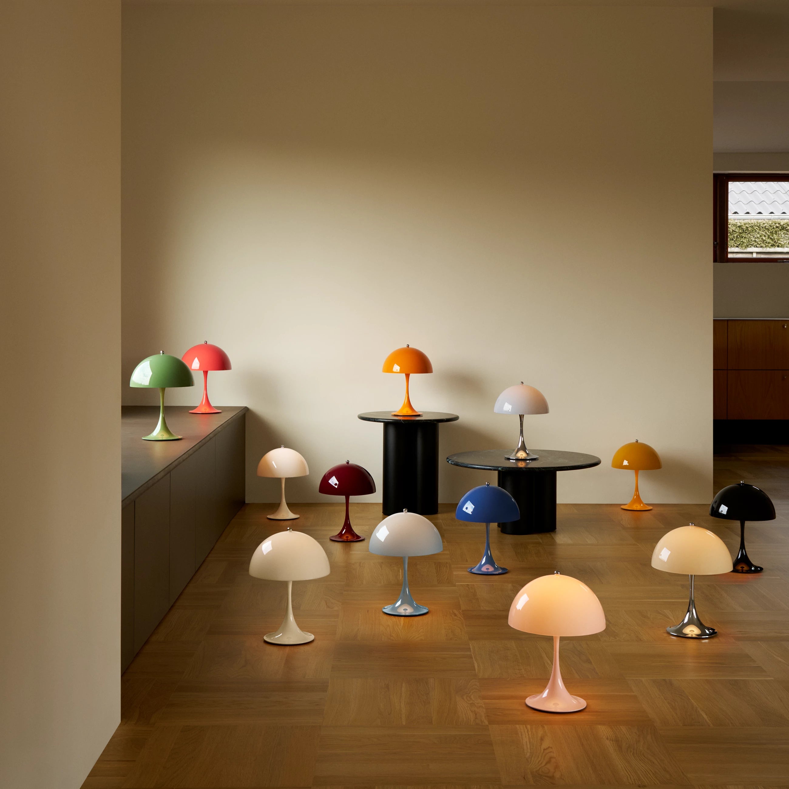 Panthella 250 Portable Table Lamp