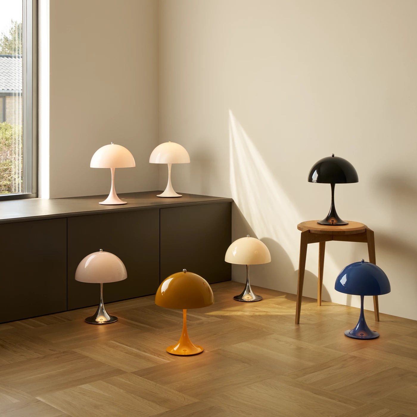 Panthella 250 Portable Table Lamp