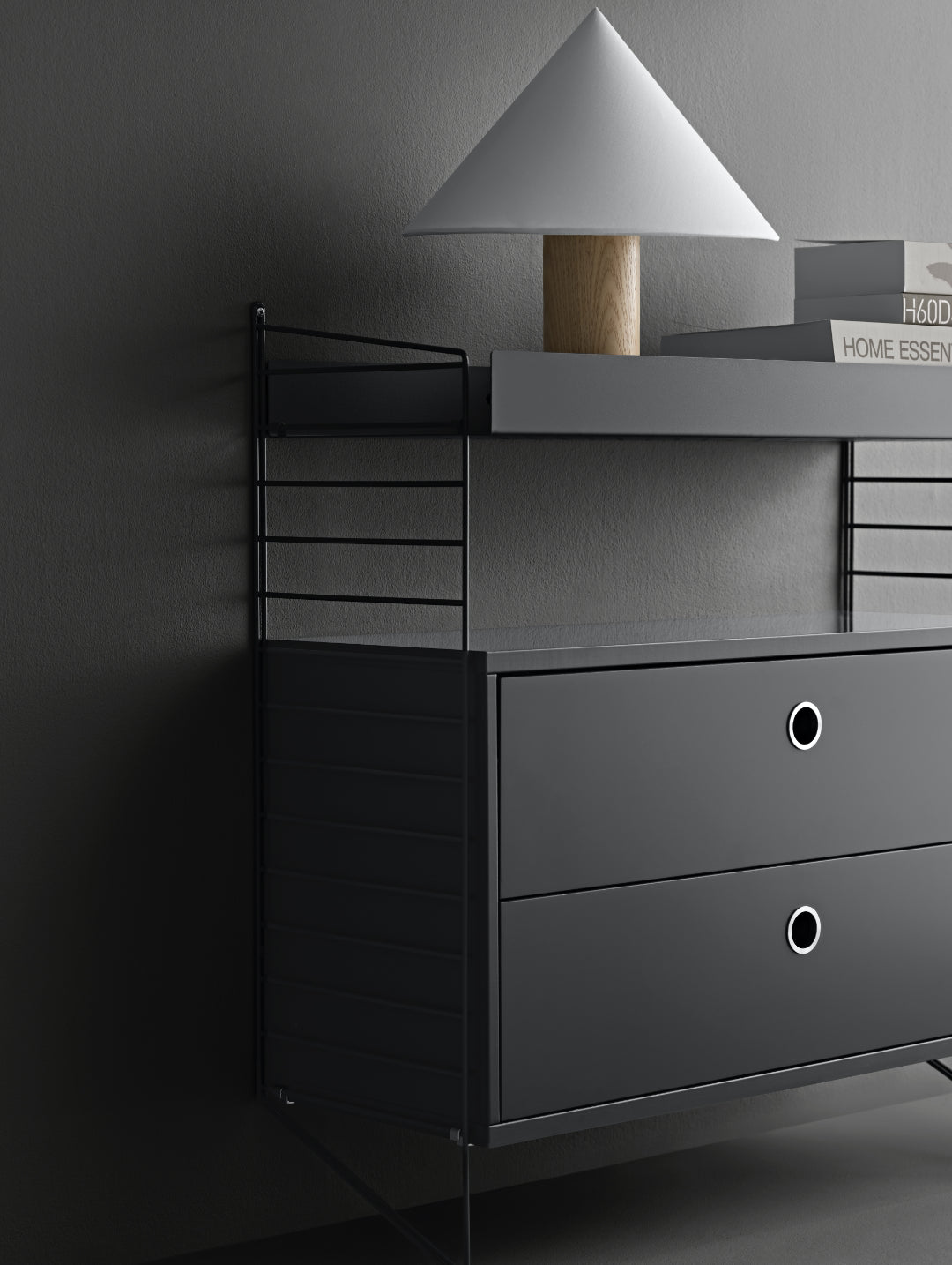 Chest with Drawers - 22.8