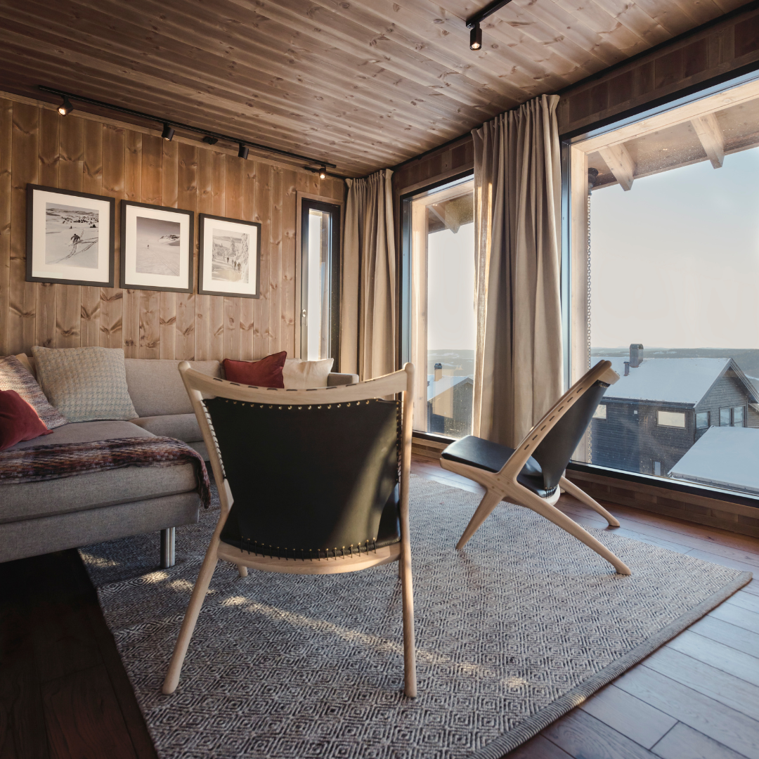 Krysset Lounge Chair