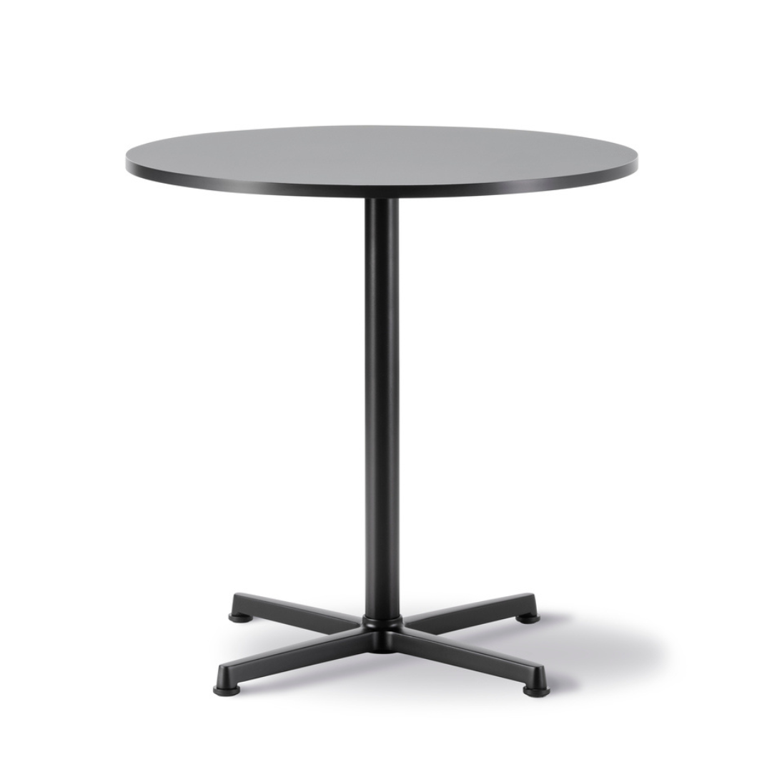 PATO Table - 28"Ø