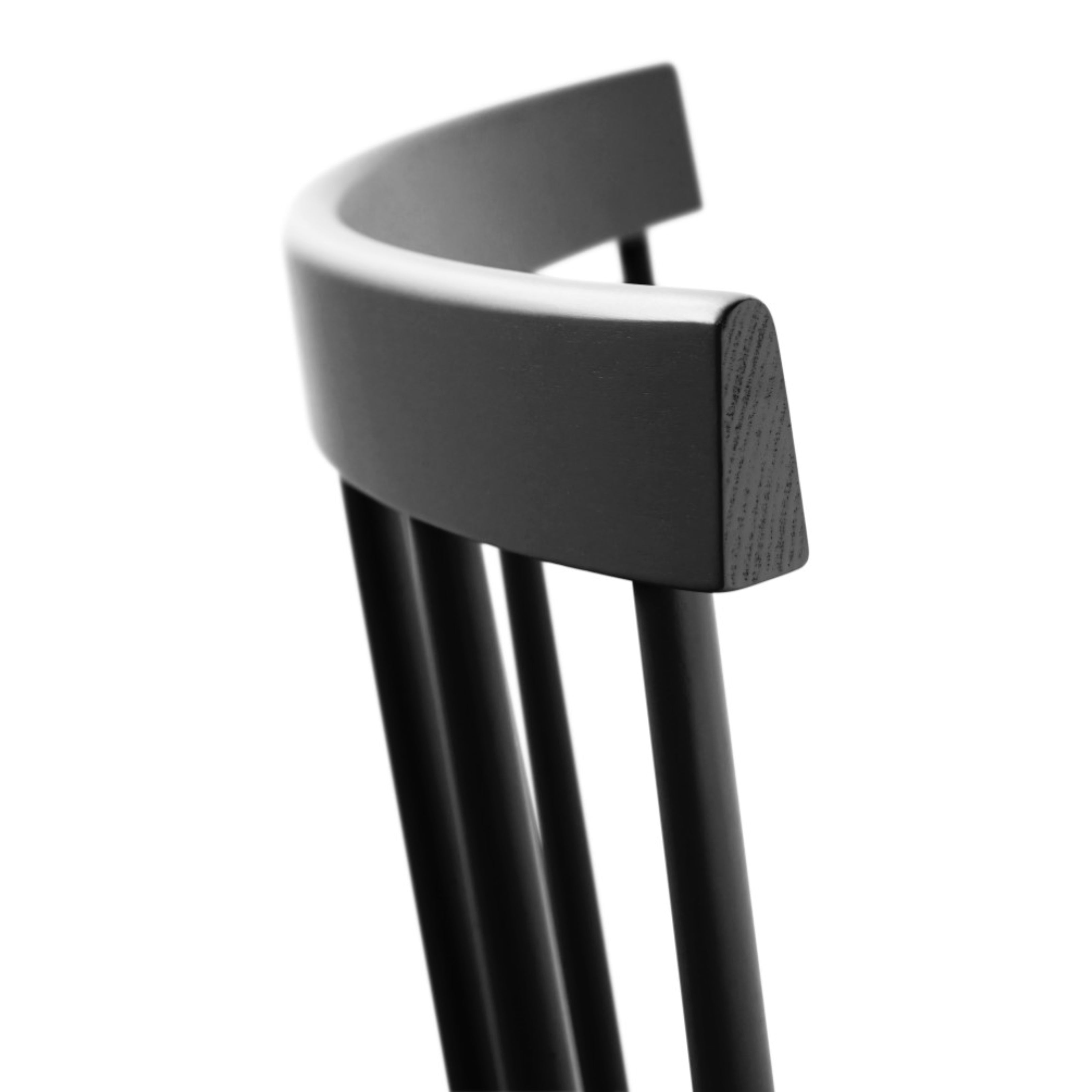 J46 Chair - Set of 2