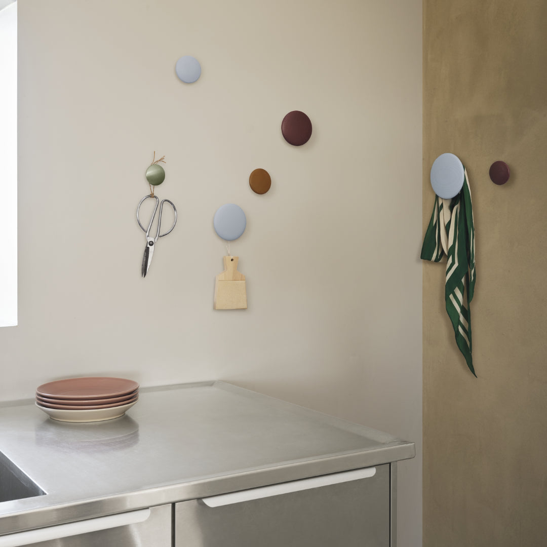 Muuto Dots Wood - Medium - Batten Home