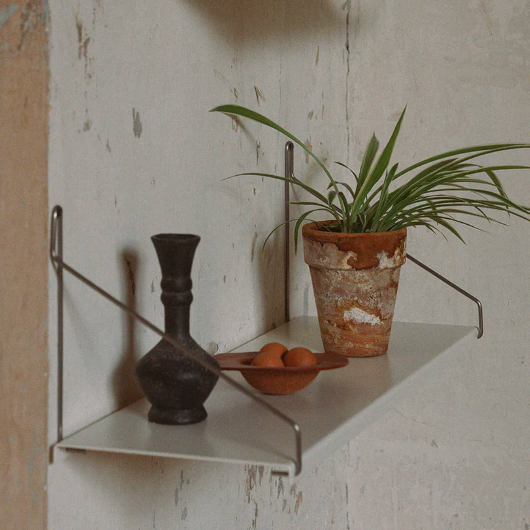 Single Shelf - Warm White Steel