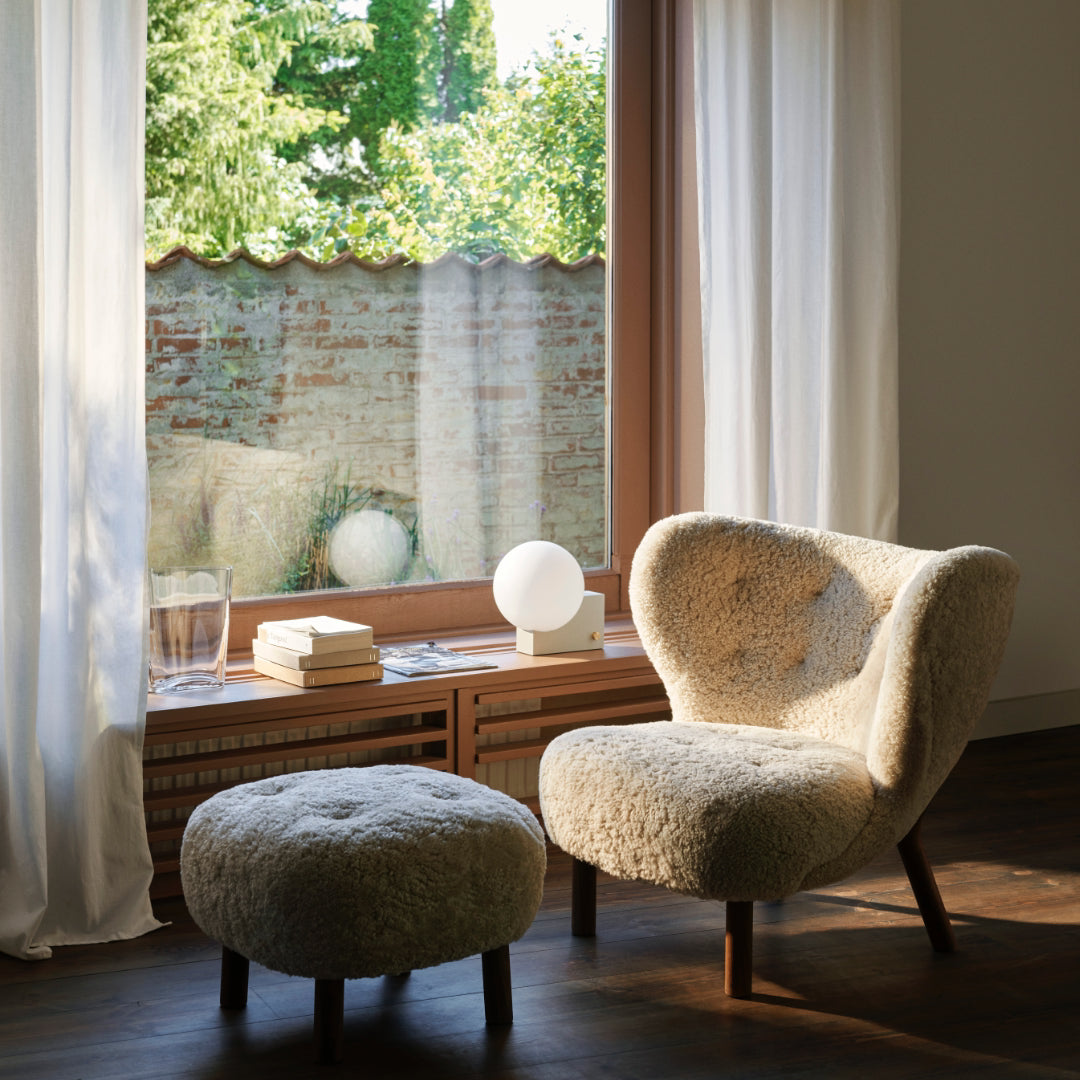 Journey SHY1 Table Lamp