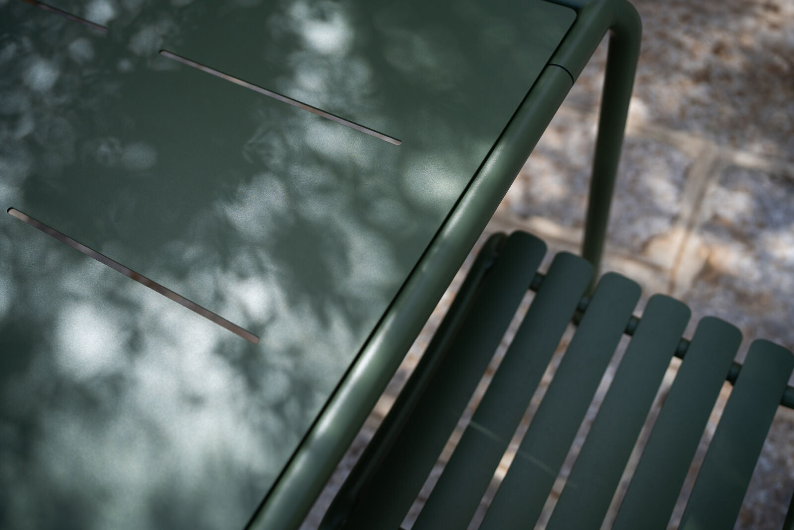 AVANTI Outdoor Dining Table