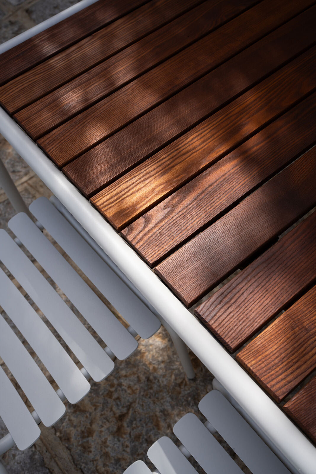 AVANTI Outdoor Dining Table