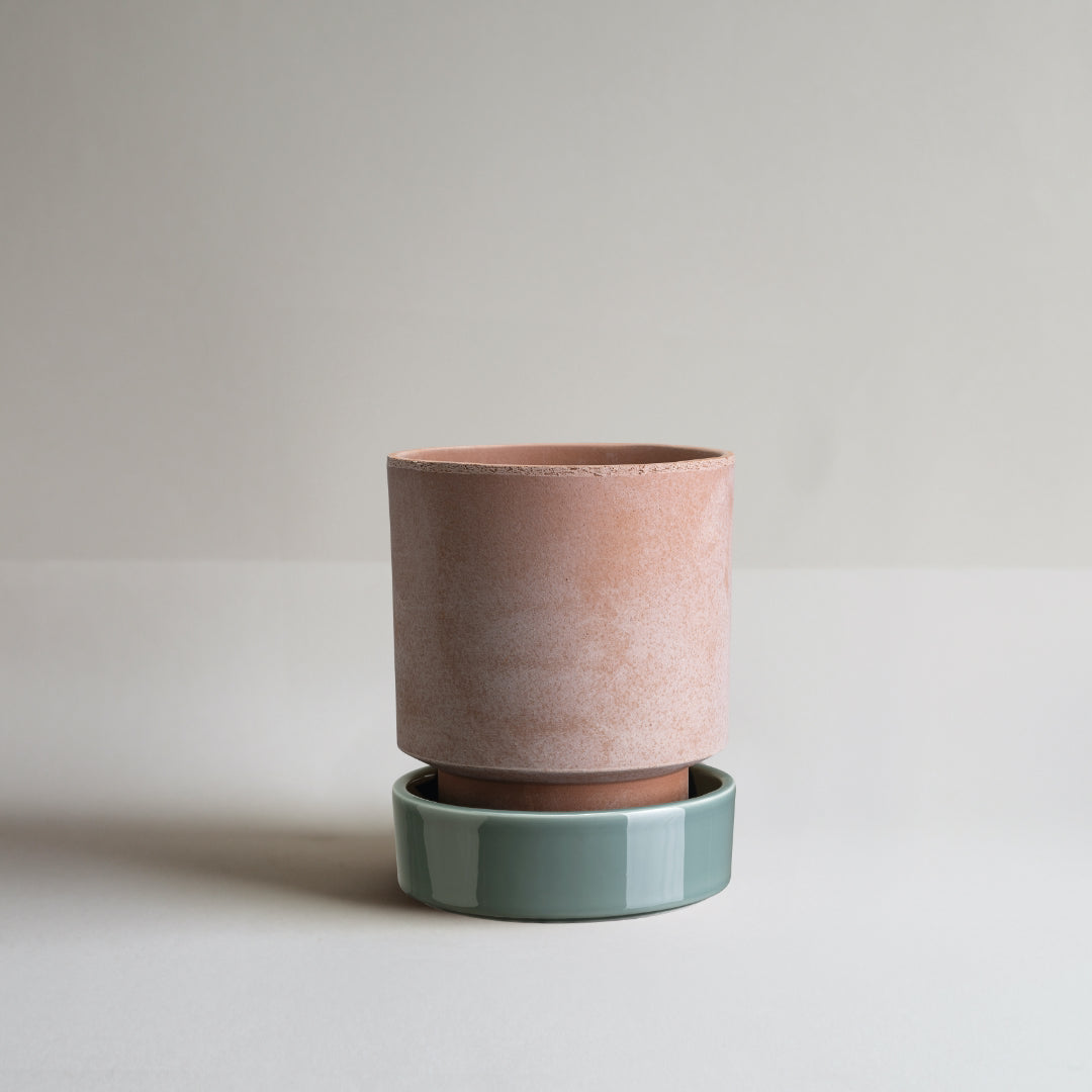 Hoff Raw Pot / Glazed Saucer Set