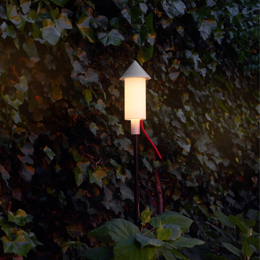 Racket la Surprise Wireless Solar Outdoor Light