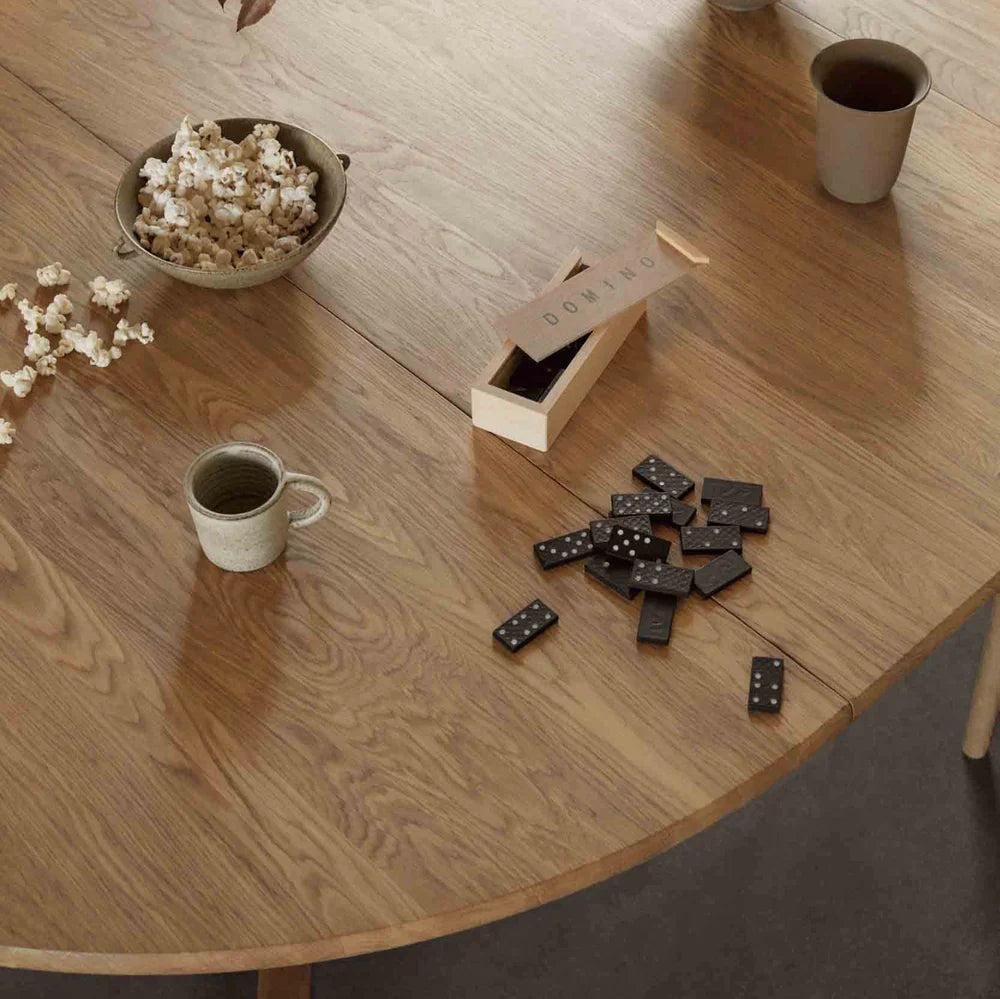 C69E Ry Dining Table