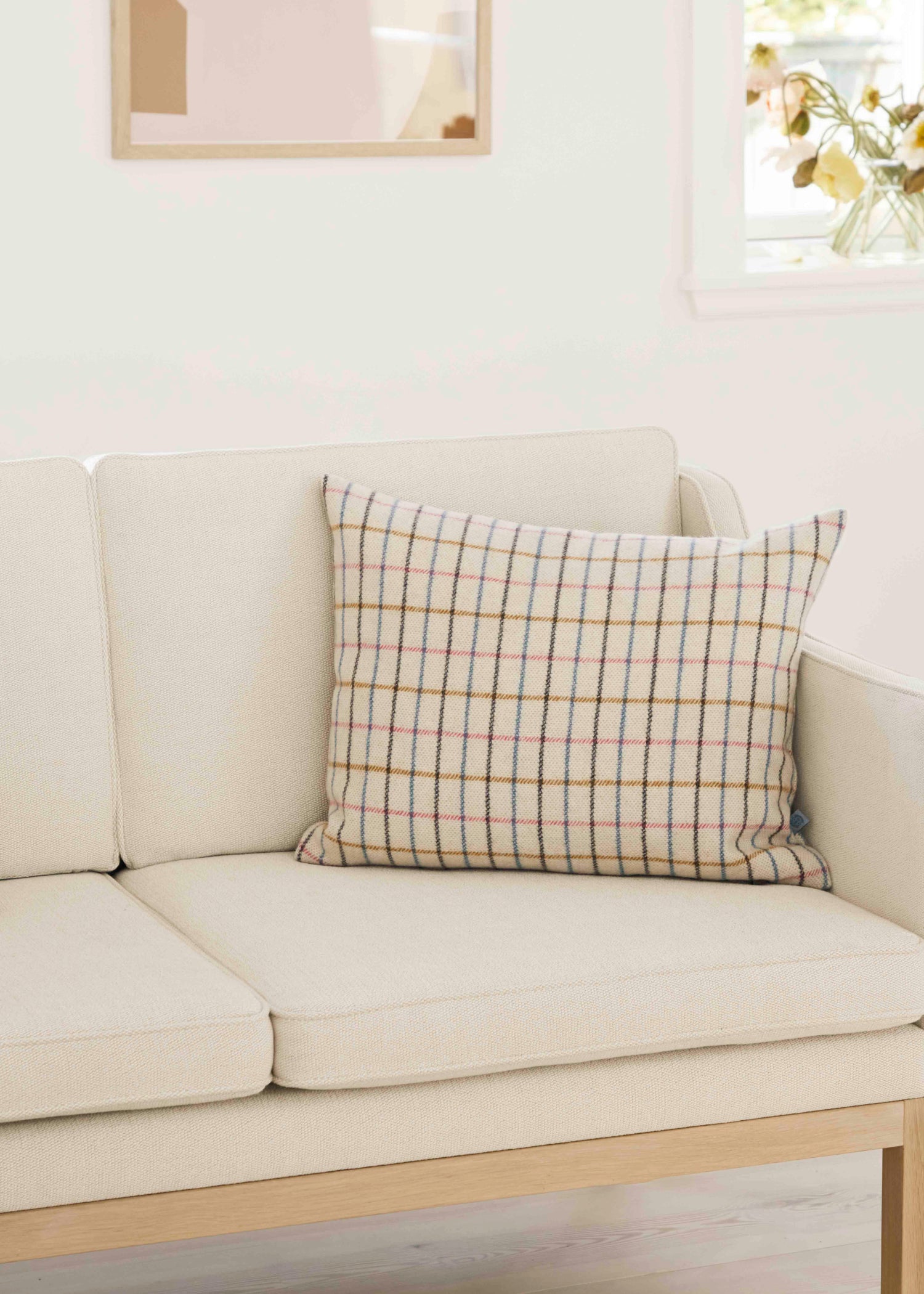 R16 Slotsholmen Cushion - 15.75 x 23.62