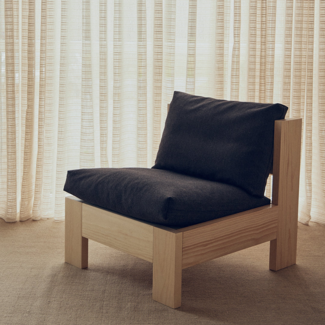 Icon Lounge Chair