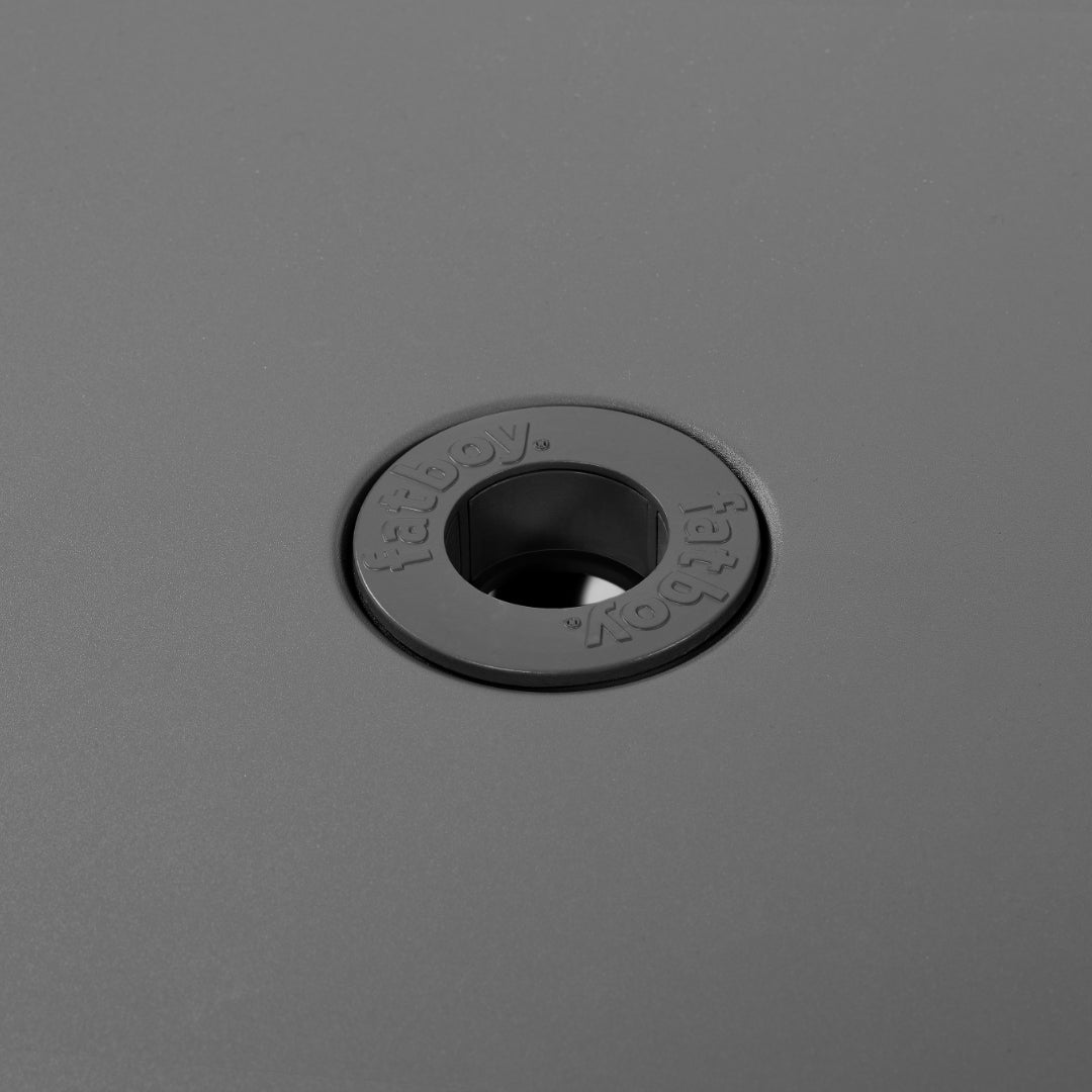 Toni Bistreau Table Set w/ 2 Chairs