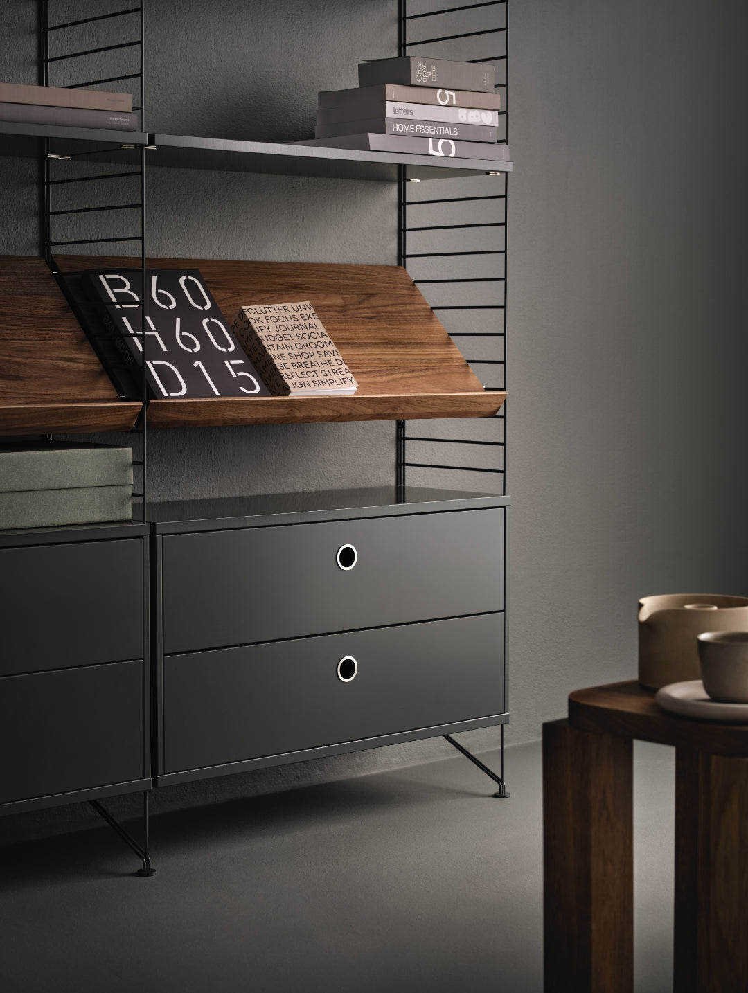 Chest with Drawers - 30.7