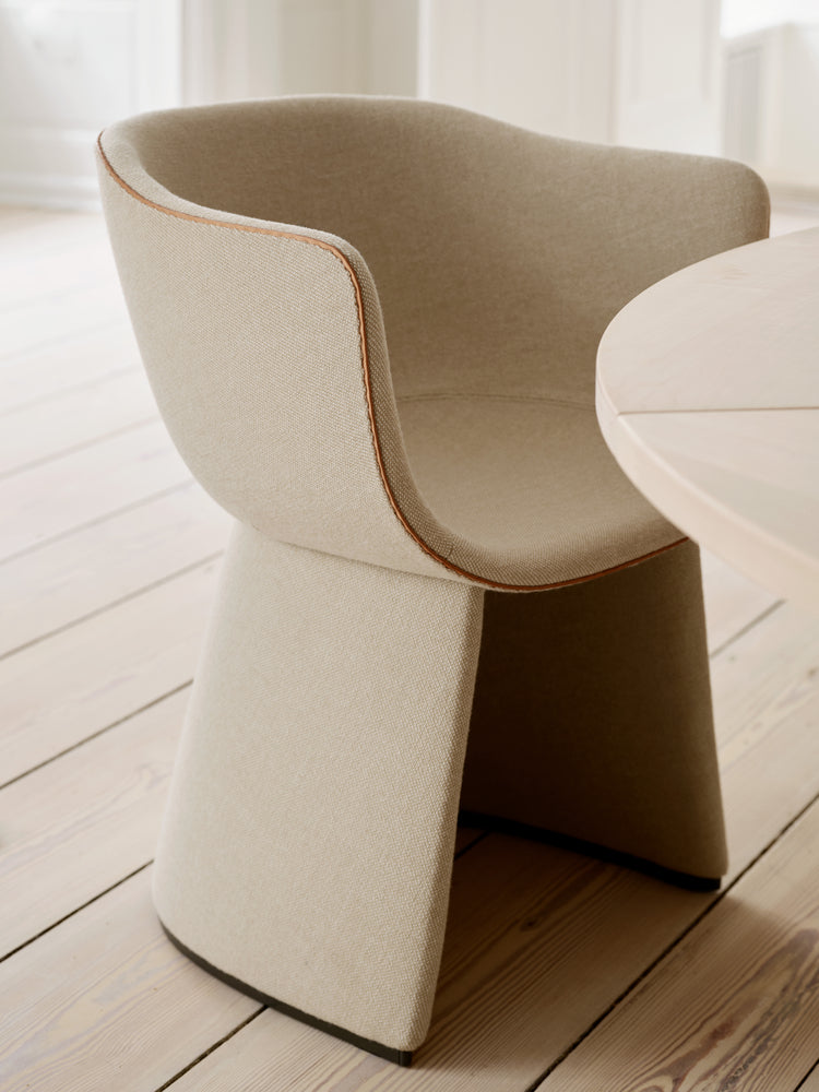 Monolit Dining Chair