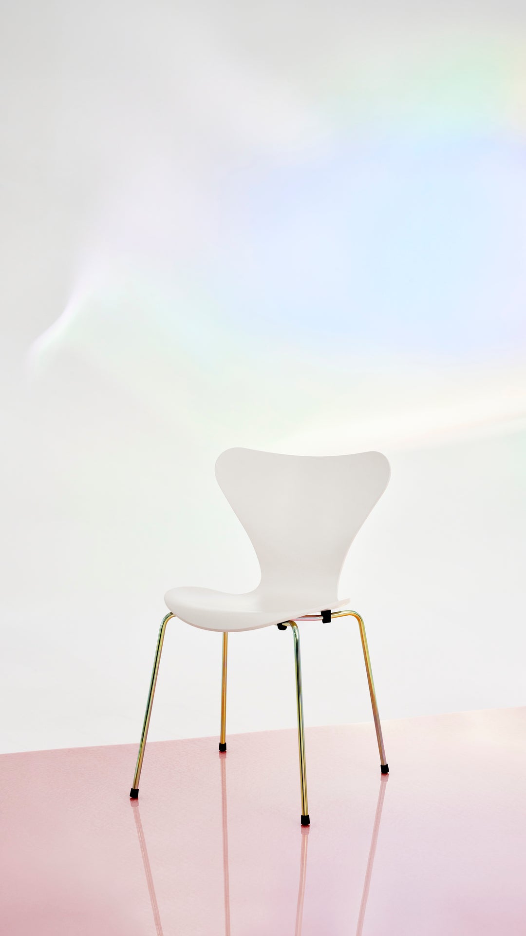 Series 7 Chair - 7:14 AM Edition