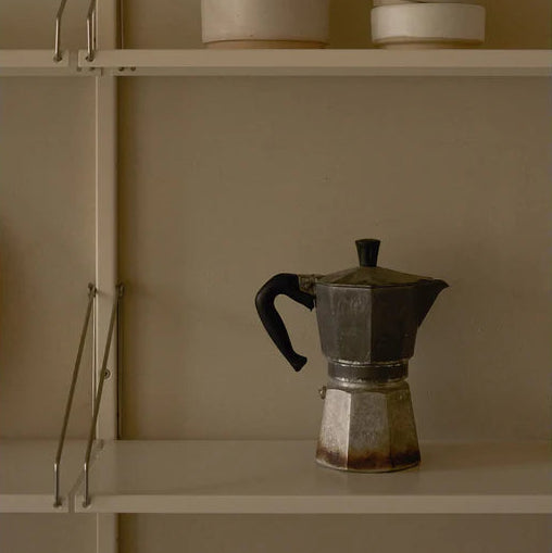 Shelf Library Single Section │ H42.7 │ Warm White Steel