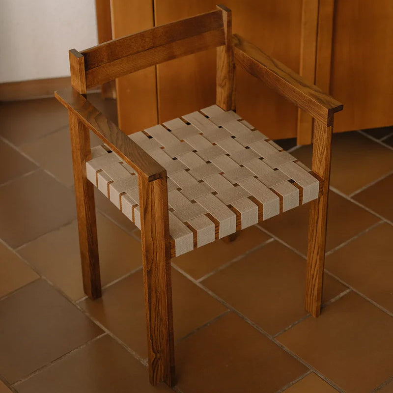 Symmetry Armrest Chair